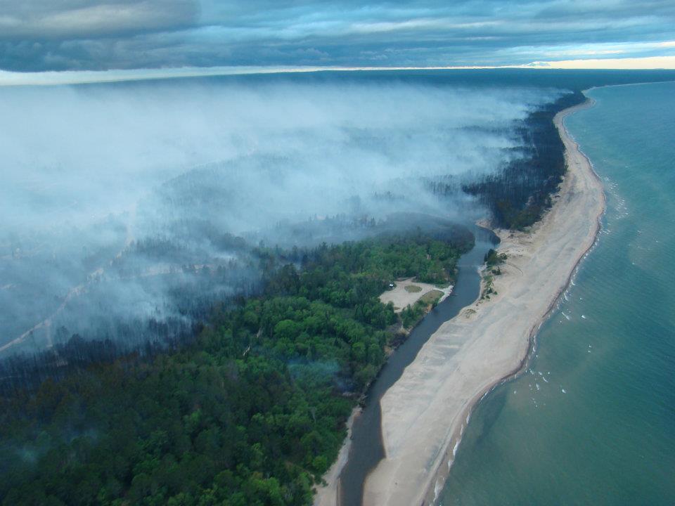 Dnr Says Wildfire In Michigans Up 55 Contained Michigan Radio